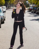 Zishy - 03-full_103-281883IMG_5528