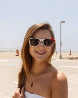 Zishy - 01-full_01-1966235103000