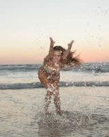 Zishy - 50-full_053-2764065109000