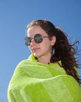 Zishy - 01-full_01_0006181170456