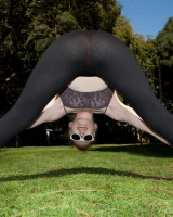 Zishy - 01-full_IMG_5047