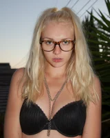 Zishy - 42-full_143-167053IMG_5249