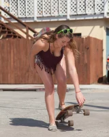 Zishy - 03-full_03-9001352138756