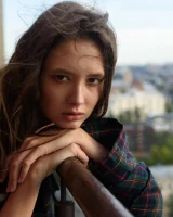 Zishy - 09-full_009_1819095842111359