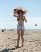 Zishy - 10-full_113-410075FE6A1685