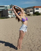 Zishy - 14-full_117-808341FE6A1695