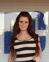 Zishy - 01-emmy-sinclair-bumps-in-the-night-full_001-4001060708550