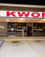 Zishy - 27-emmy-sinclair-bumps-in-the-night-full_027-4008064102000