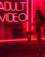 Zishy - 43-emmy-sinclair-bumps-in-the-night-full_043-2000192412390