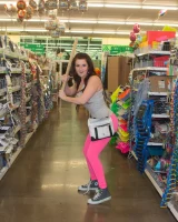 Zishy - 50-emmy-sinclair-bumps-in-the-night-full_050-2000193448000