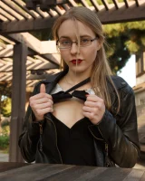 Zishy - 32-full_032_0084043014620