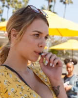 Zishy - 05-full_005_4899163039161804