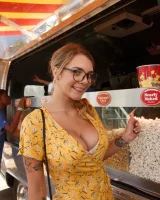 Zishy - 33-full_033_5150163402161855