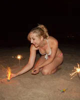 Zishy - 08-full_08-0002121573296