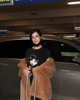 Zishy - 01-giulia-wylde-arrival-pt2-full_001_1515361038149867