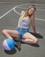 Zishy - 17-full_IMG_3239