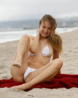 Zishy - 66-isabella-herzog-autumn-in-la-0066