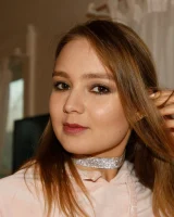 Zishy - 07-isabella-herzog-venice-gems-full_007_8287104344111507