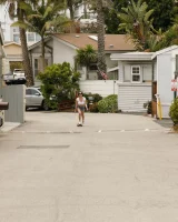 Zishy - 02-full_002_6291152007144424