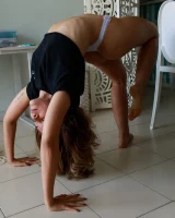 Zishy - 32-karoll-bolivar-heart-shaped-bottom-0032