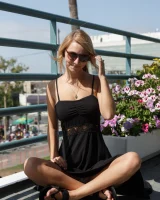 Zishy - 19-full_19-8955214013000