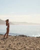 Zishy - 04-full_004_082714102650000