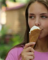 Zishy - 81-olya-derkach-summer-fair-snacks-0081