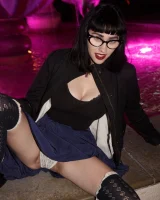 Zishy - 09-full_010_2112114347103104