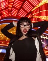 Zishy - 18-full_019_2156114132101034