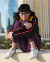 Zishy - 18-full_018_1155381338501138