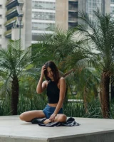 Zishy - 12-full_012_1549442239450286