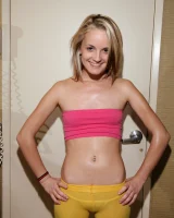 Zishy - 09-full_IMG_5083