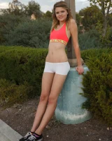 Zishy - 16-full_017-9149064225690