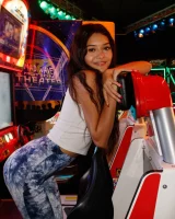 Zishy - 14-full_018_1455430827548790