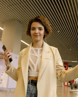 Zishy - 16-victoria-minina-bring-water-0016