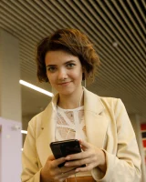 Zishy - 17-victoria-minina-bring-water-0017