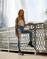 Zishy - 02-full-002-0038163651174012